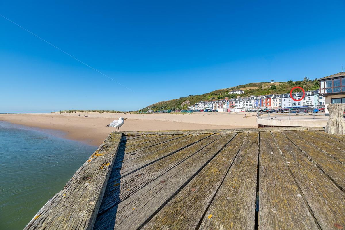 Aberdovey Sea View Apartment Aberdyfi Esterno foto